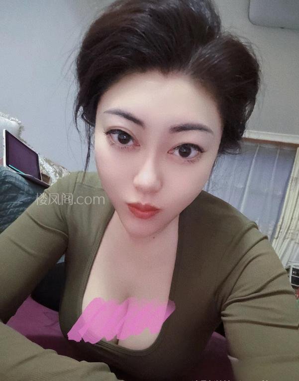 广东深圳南山巨乳李包子 